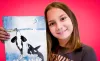 Футболка білого кольору з дитячим малюнком Співачка від Аліси