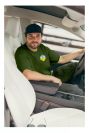Футболка темно-зеленого кольору з дитячим малюнком "UAСерце" від Дані