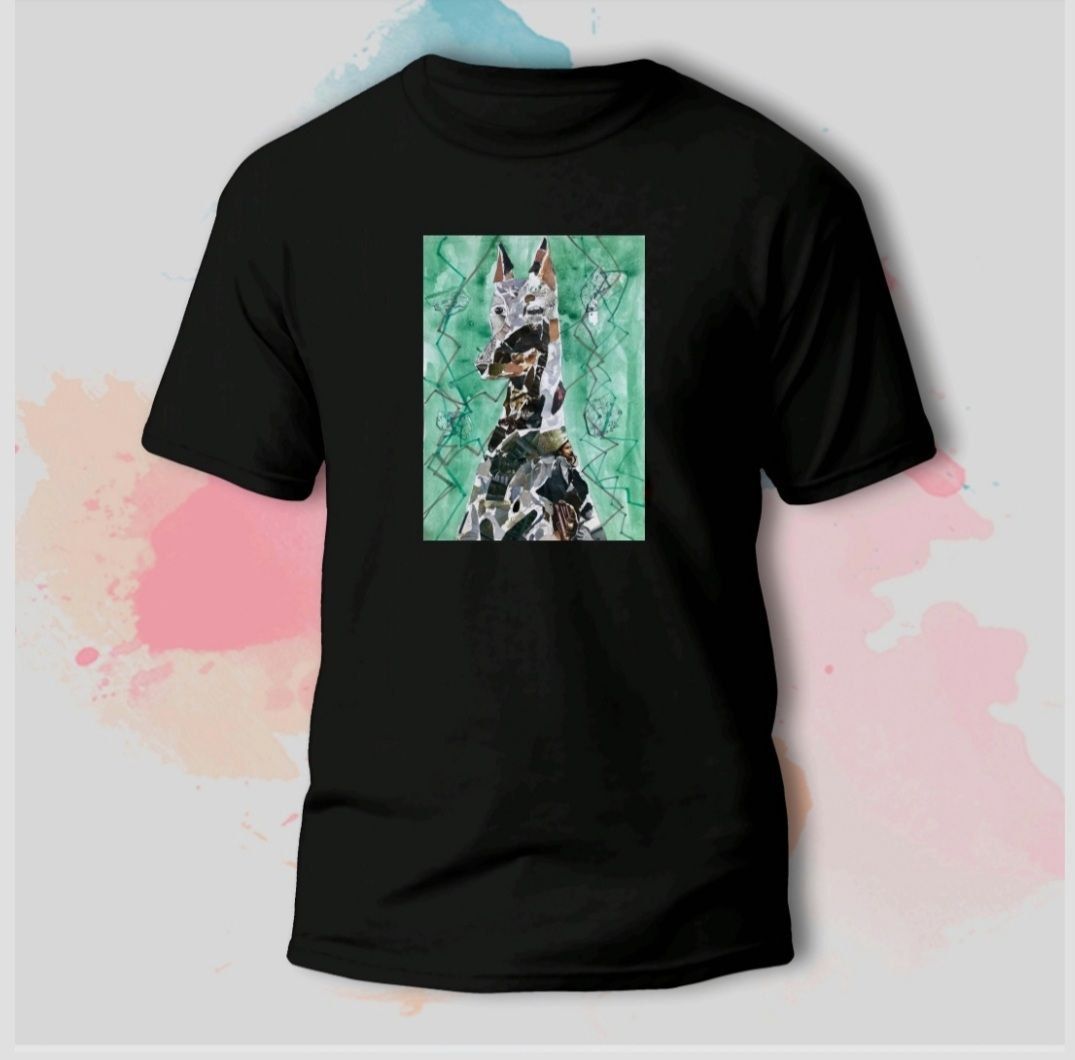 Schwarzes T-Shirt mit Kinderzeichnung Dobermann von Frosja